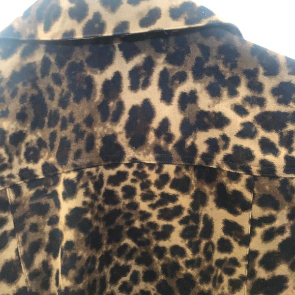 M Collection Leopard Print 3/4 Sleeve Blouse - Picture 12 of 16